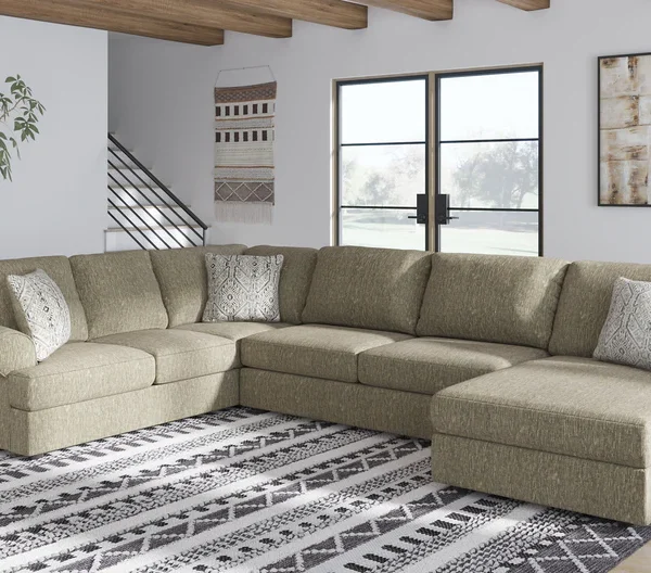 Hoylake 3-Piece Sectional with Chaise