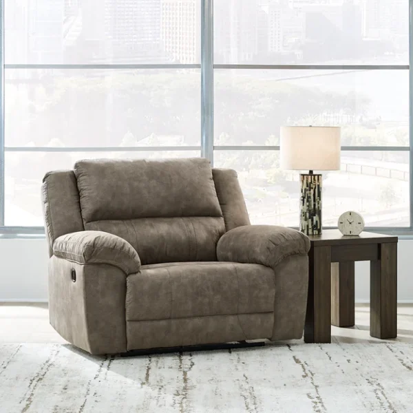 Laresview Zero Wall Wide Seat Recliner